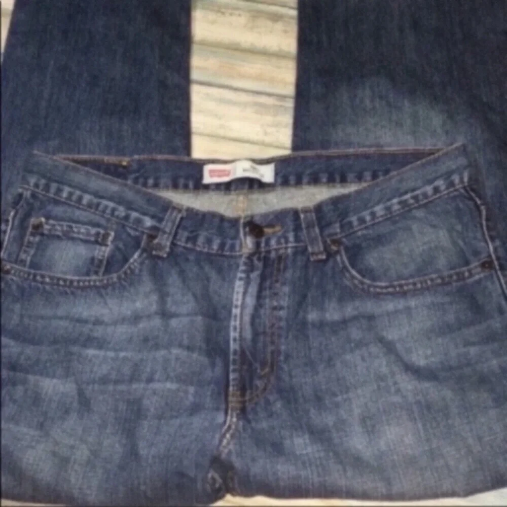 Levi's 505 Straight - Picture 3 of 5